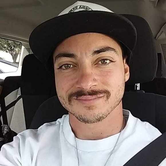 Meet your Posher, Seth - Picture 1 of 1